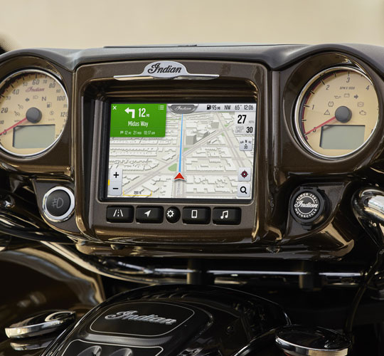 RIDE COMMAND MED PEKSKÄRM